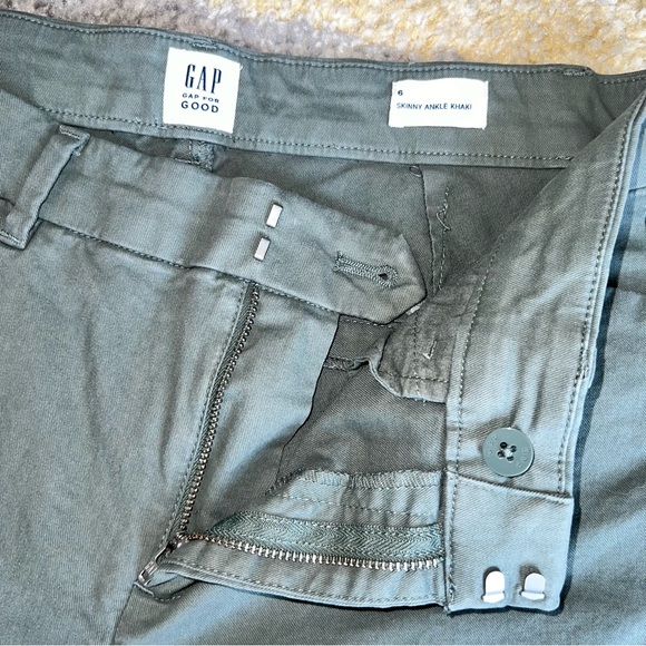 Gap Skinny Ankle Khaki - Picture 2 of 3